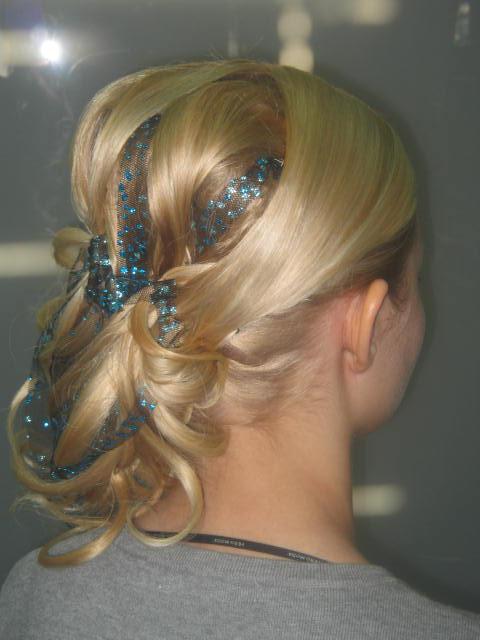 © Salon LuMar  Naisten kampaukset - pitkt hiukset